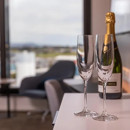Novotel Christchurch Airport Exterior photo
