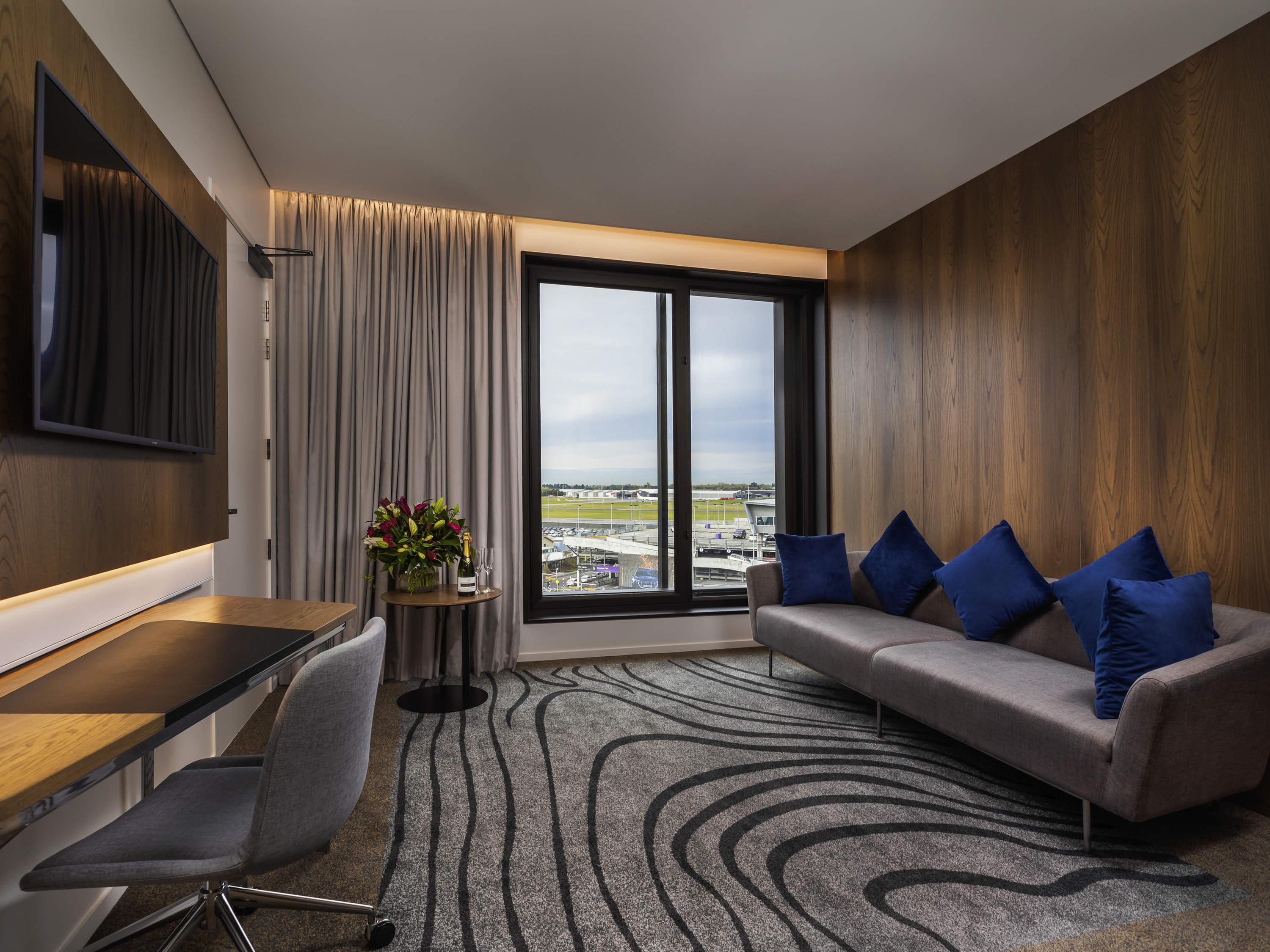 Novotel Airport Hotel Christchurch